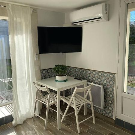 Charmant Studio Avec Jardin Aviñón Exterior foto